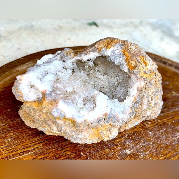 7 oz THUNDER EGG/GEODE Rock - Picture 1 of 9